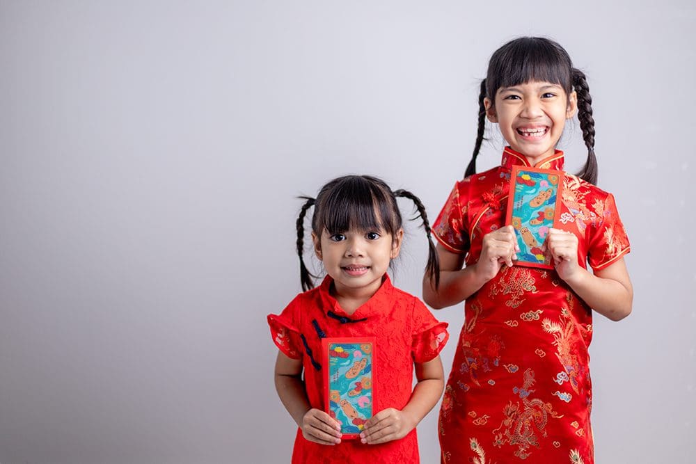 Care For Each Otter Chinese New Year Red Packet Giving